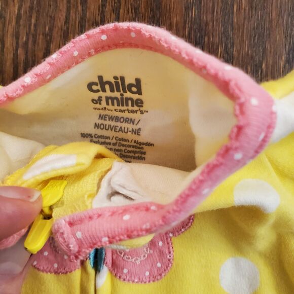 Lot of 4 Carter's NB Girls O mo Zip Rompers Stripes, Elegant, Sheep & Butterfly - Picture 9 of 12